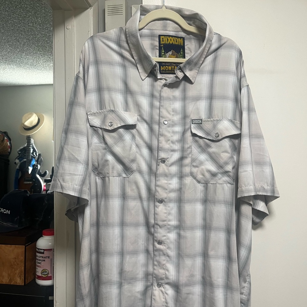 DIXXON Gray Casual Button Down Shirt Timeless Design